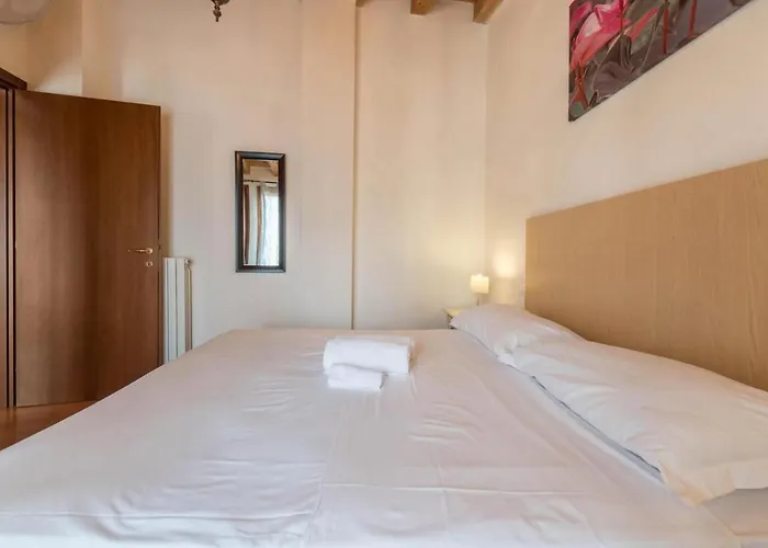 Il Borgo Appartamenti Con Parcheggio