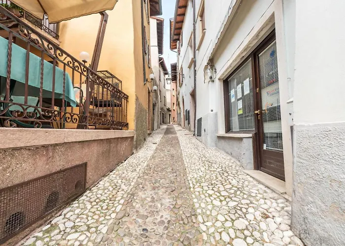 Il Borgo Appartamenti Con Parcheggio