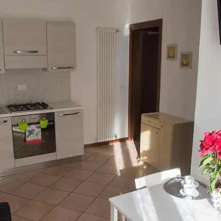 Il Borgo Appartamenti Con Parcheggio Malcesine Exterior photo