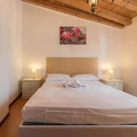 Il Borgo Appartamenti Con Parcheggio Malcesine Exterior photo