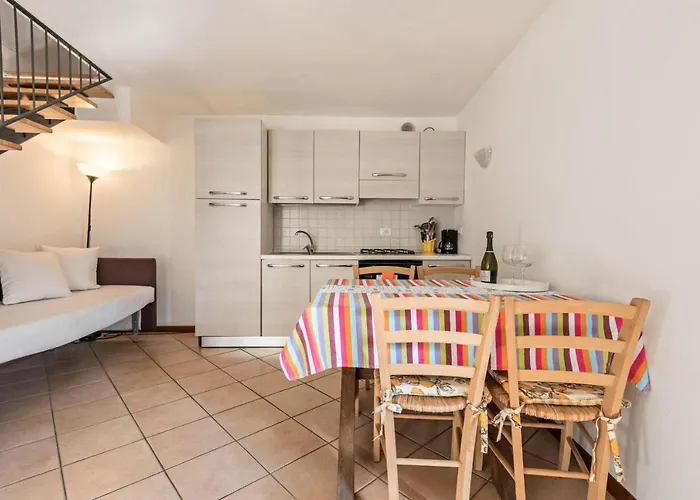 Il Borgo Appartamenti Con Parcheggio